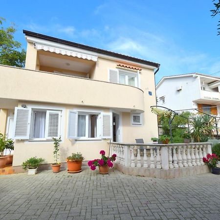Apartments Julia Čižići Esterno foto